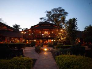 4 Days, 3 Nights Masai Mara Camping and Logde
